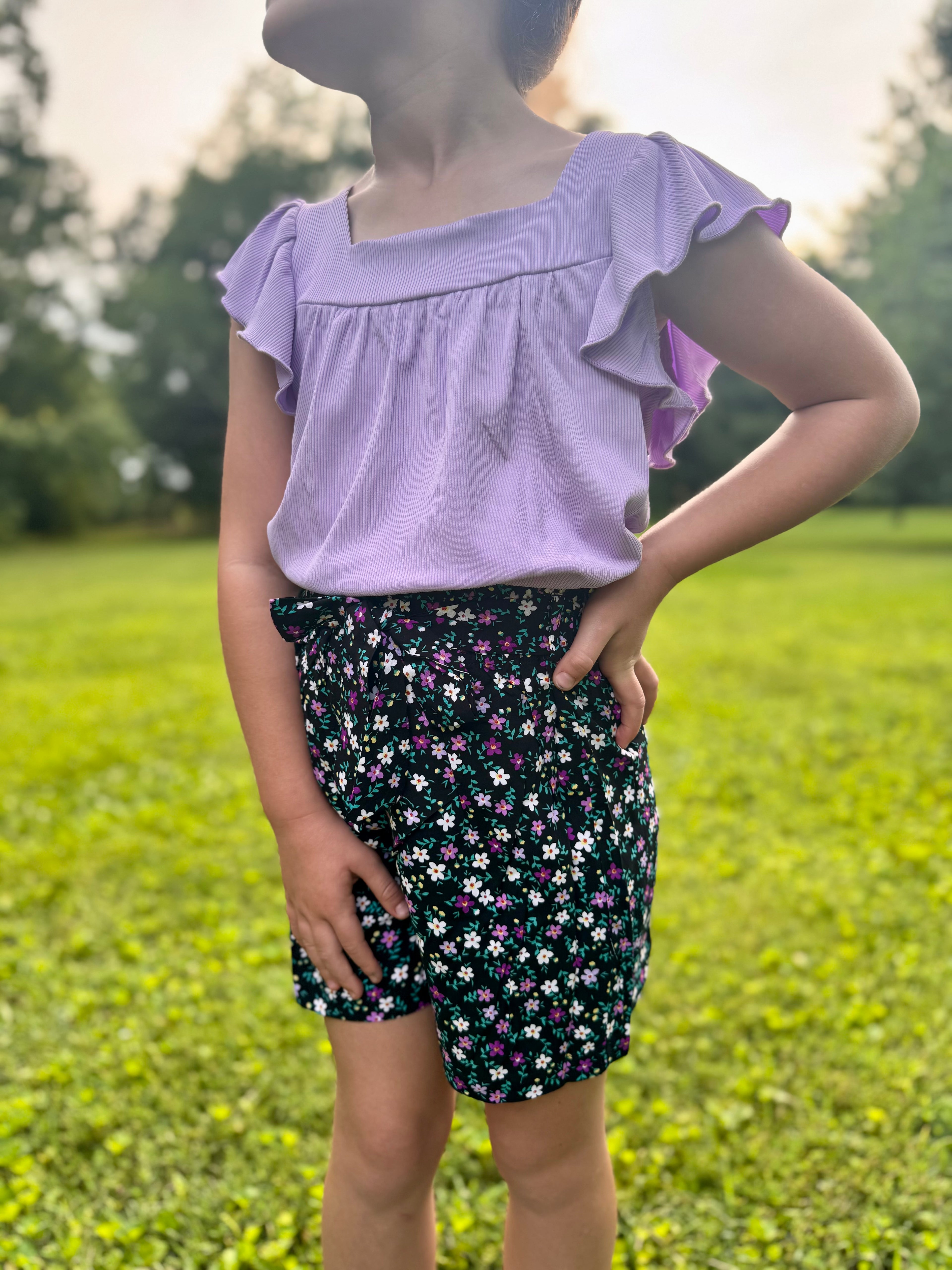 Girl's 2 pc Floral Short Set W/ Bow Tie Front