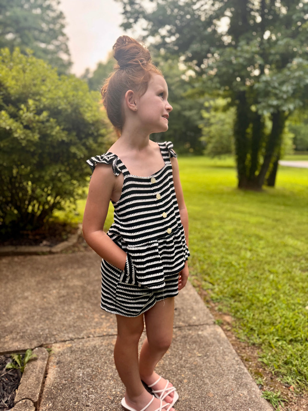 Girl's 2 pc Stripe Short Set W/ Ruffle Shoulder