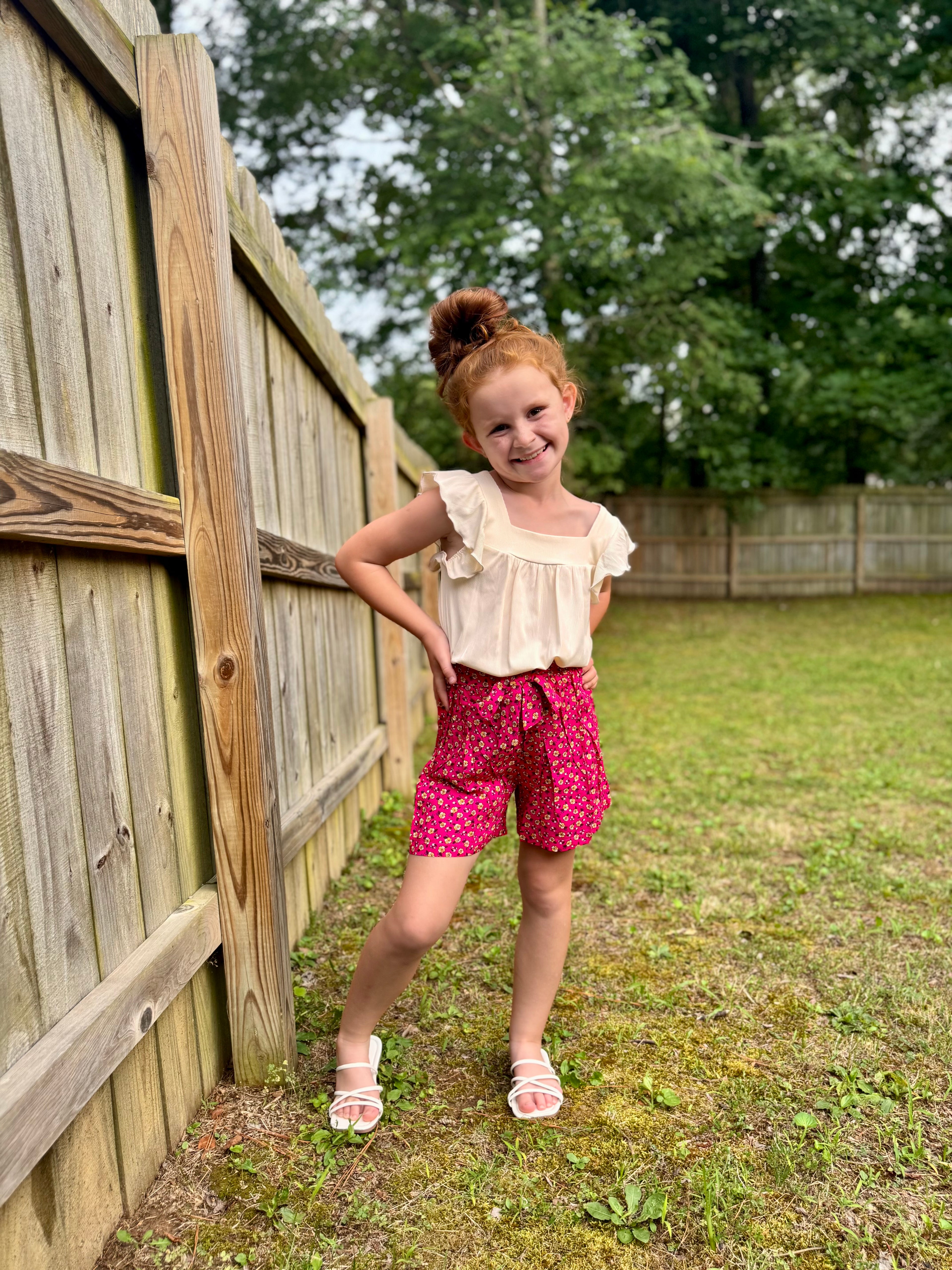 Girl's 2 pc Floral Short Set W/ Bow Tie Front