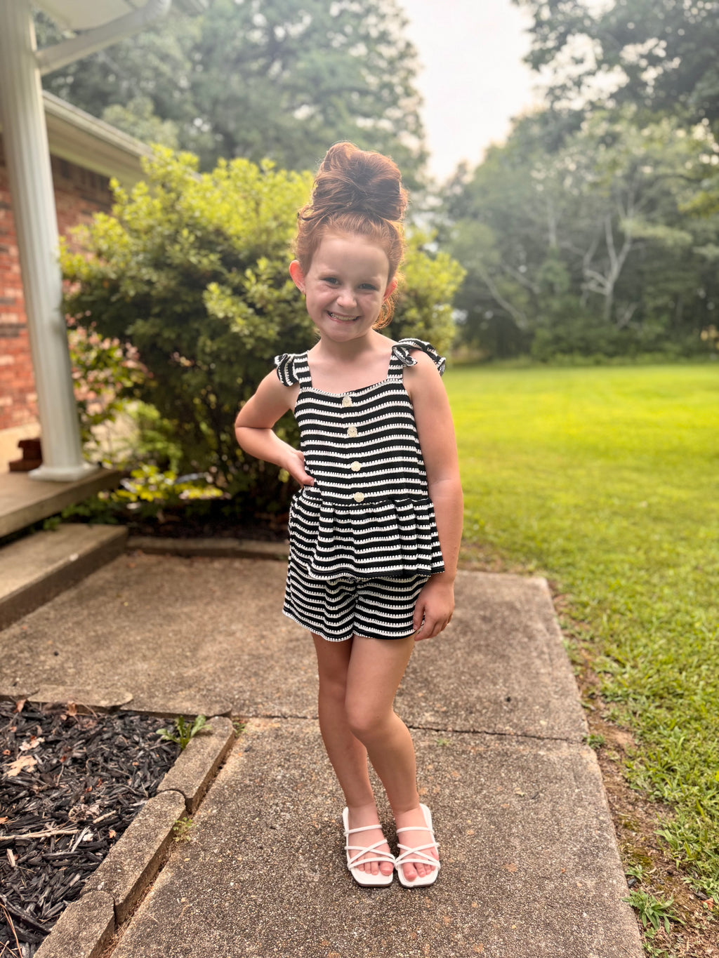 Girl's 2 pc Stripe Short Set W/ Ruffle Shoulder