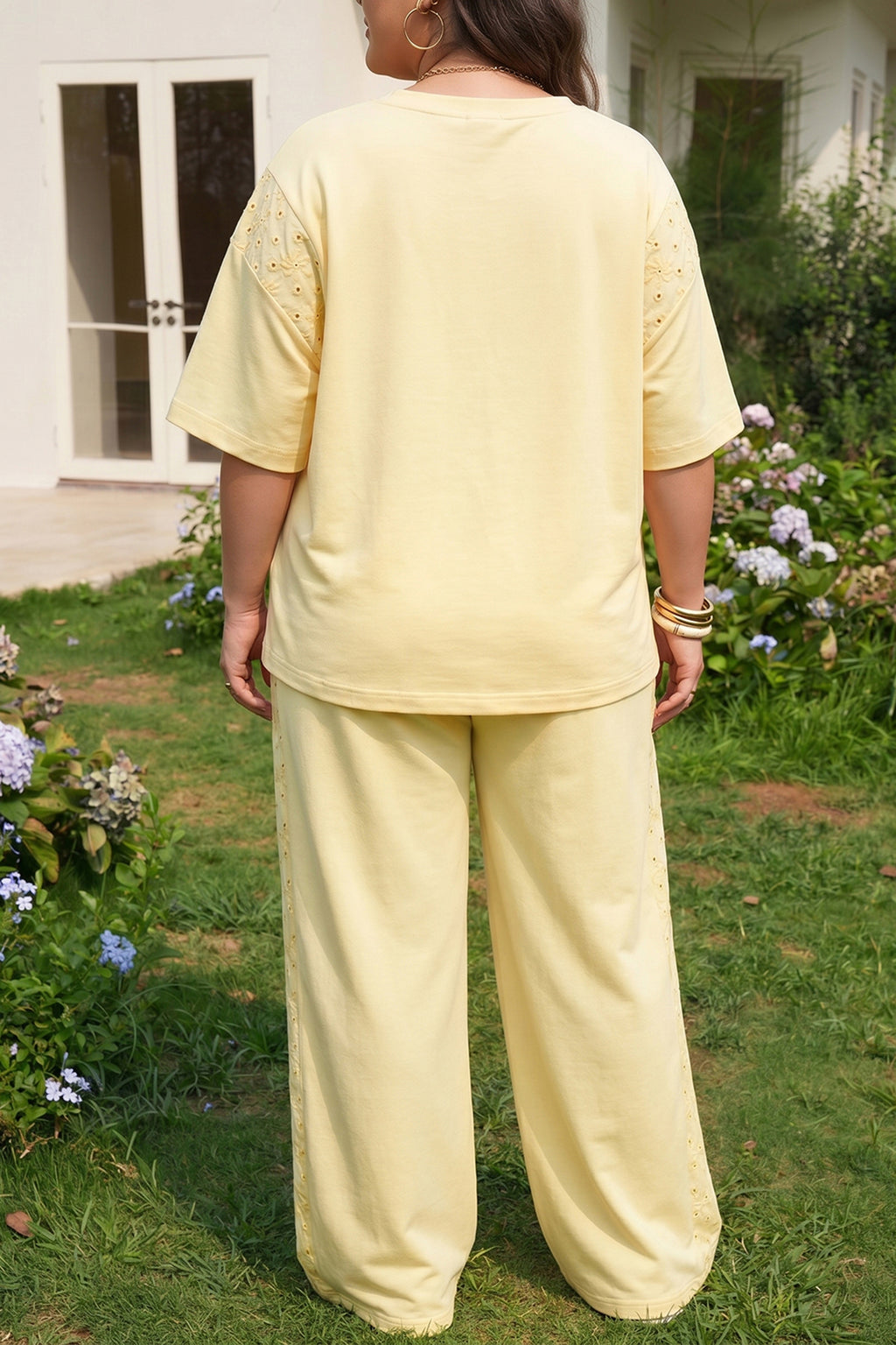 Yellow Cream Eyelet Set *Plus*
